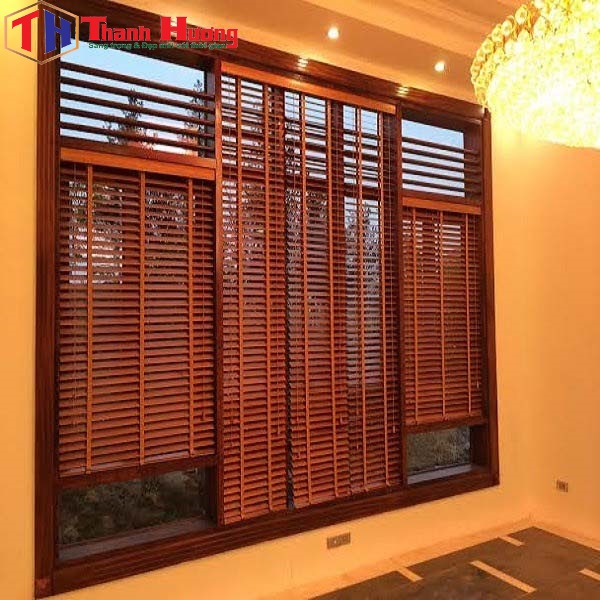 Rèm gỗ cửa chính - công dụng chống nắng ngăn bụi cực tốt 4